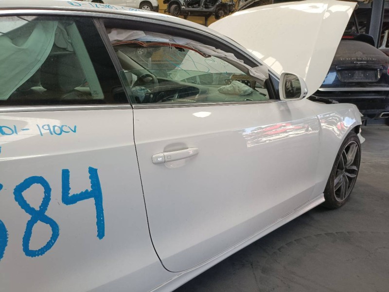 Recambio de puerta delantera derecha para audi a5 coupe (8t) 2.7 tdi referencia OEM IAM   