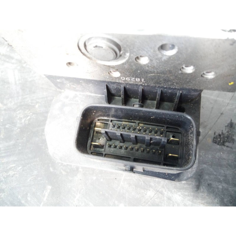 Recambio de abs para toyota verso-s life referencia OEM IAM 4454052245 8954152B04 P3-A8-8-5