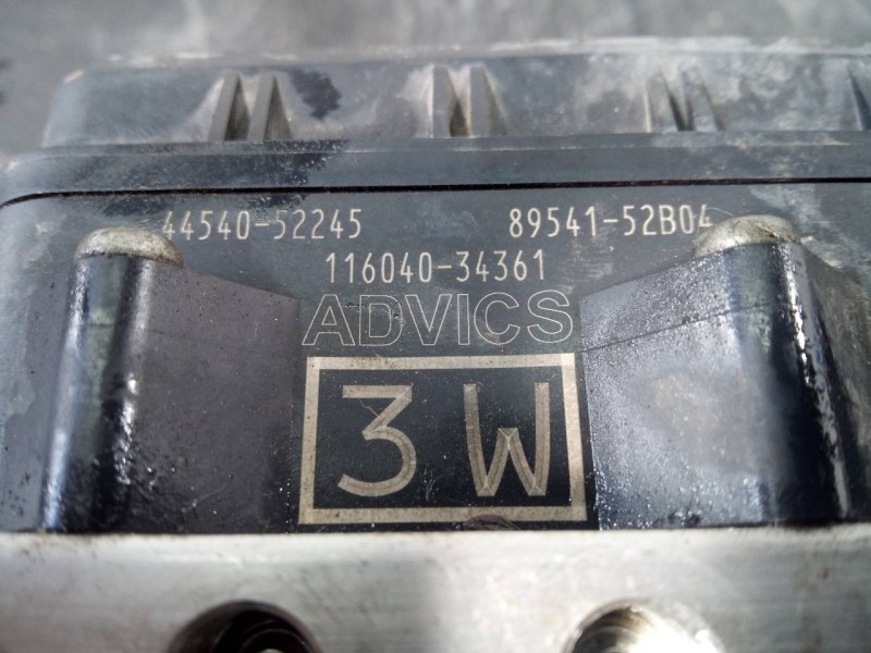 Recambio de abs para toyota verso-s life referencia OEM IAM 4454052245 8954152B04 P3-A8-8-5