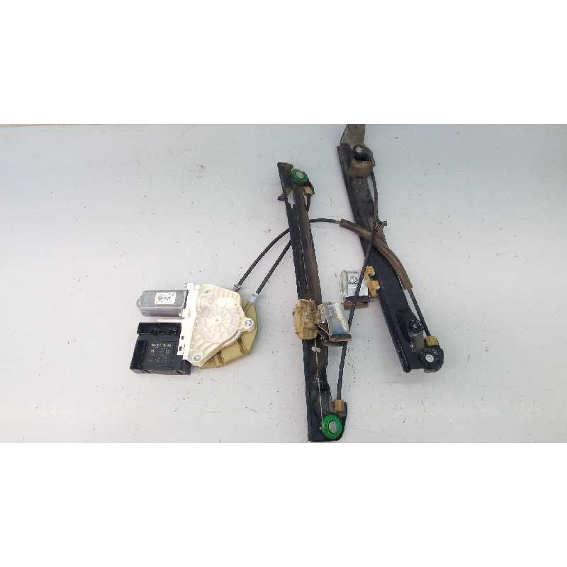 Recambio de elevalunas delantero izquierdo para seat leon (1p1) sport referencia OEM IAM 1K0959792H 1P0837461A E1-B6-4-1