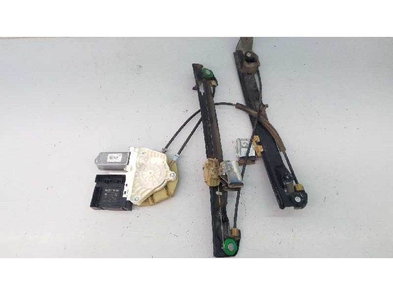 Recambio de elevalunas delantero izquierdo para seat leon (1p1) sport referencia OEM IAM 1K0959792H 1P0837461A E1-B6-4-1
