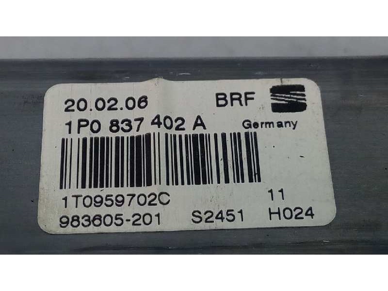 Recambio de elevalunas delantero izquierdo para seat leon (1p1) sport referencia OEM IAM 1K0959792H 1P0837461A E1-B6-4-1