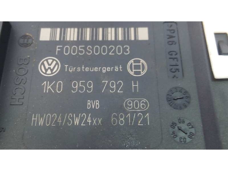 Recambio de elevalunas delantero izquierdo para seat leon (1p1) sport referencia OEM IAM 1K0959792H 1P0837461A E1-B6-4-1