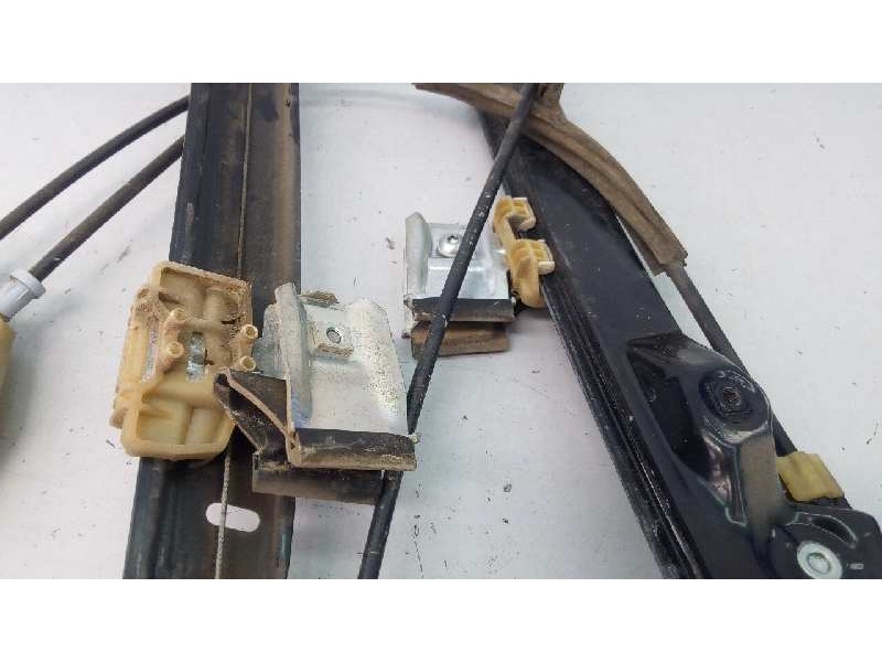 Recambio de elevalunas delantero izquierdo para seat leon (1p1) sport referencia OEM IAM 1K0959792H 1P0837461A E1-B6-4-1