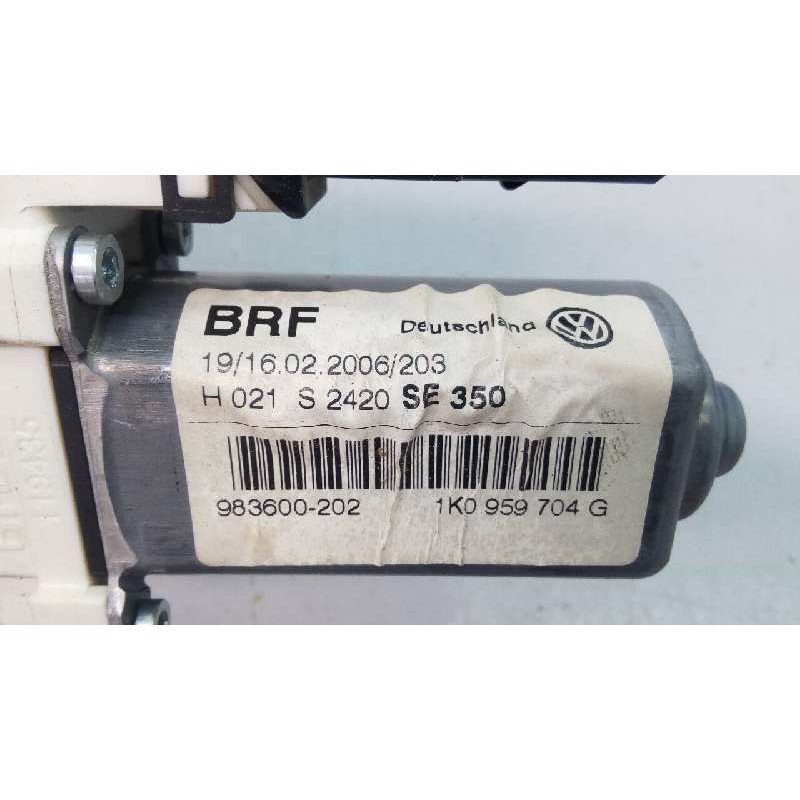 Recambio de elevalunas trasero derecho para seat leon (1p1) sport referencia OEM IAM 1P0839462A 983600202 E1-B6-30-2