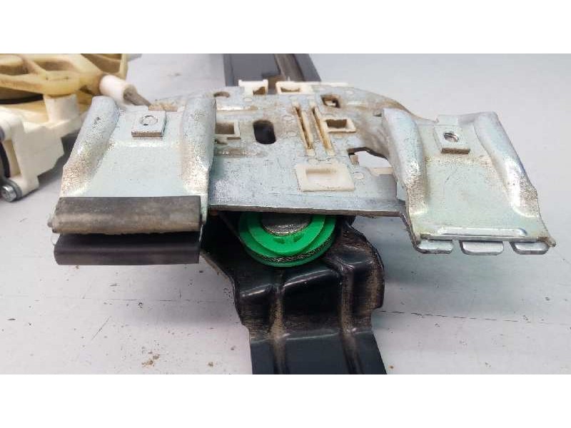 Recambio de elevalunas trasero derecho para seat leon (1p1) sport referencia OEM IAM 1P0839462A 983600202 E1-B6-30-2