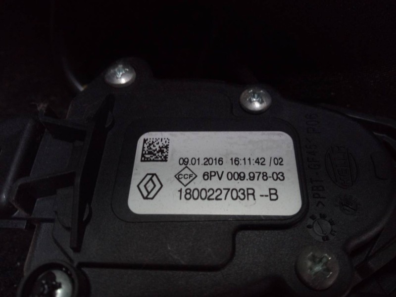 Recambio de pedal acelerador para dacia sandero stepway referencia OEM IAM 180022703R 6PV00997803 