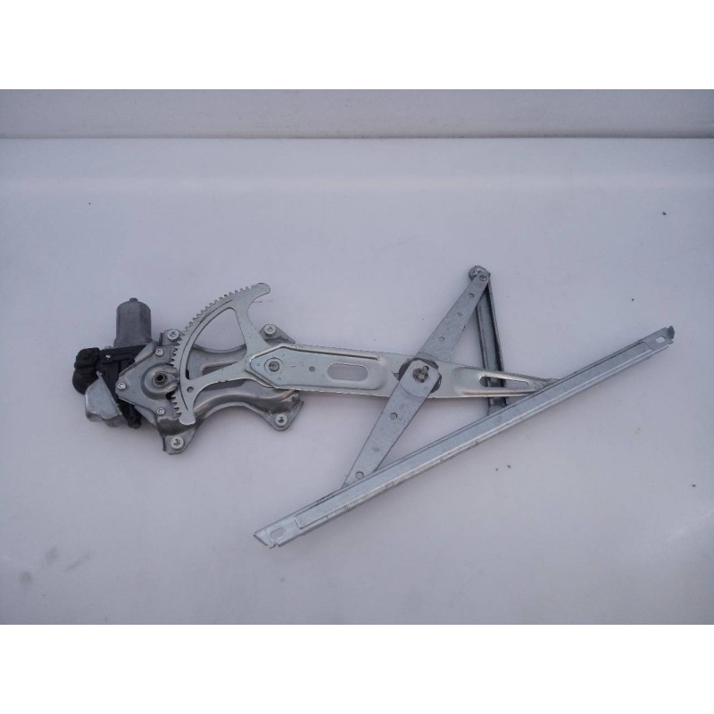 Recambio de elevalunas delantero izquierdo para toyota verso-s life referencia OEM IAM 8572052161 0620202053 E2-B4-45-1