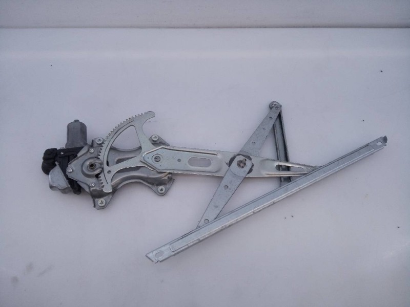 Recambio de elevalunas delantero izquierdo para toyota verso-s life referencia OEM IAM 8572052161 0620202053 E2-B4-45-1