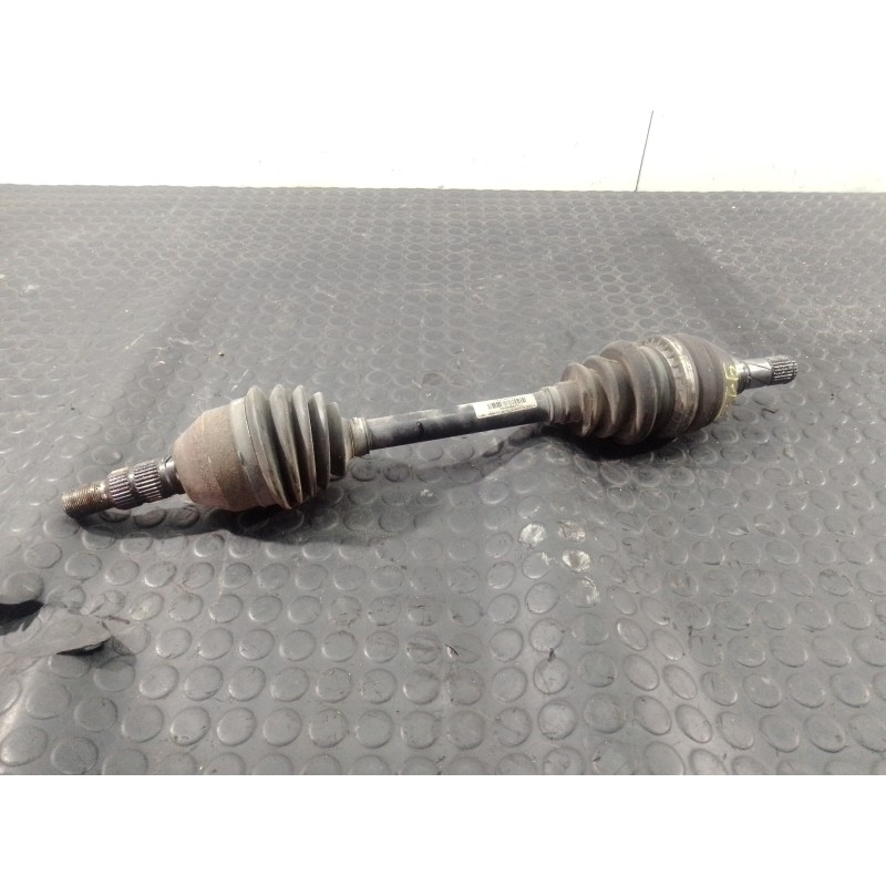 Recambio de transmision delantera izquierda para opel insignia berlina cosmo referencia OEM IAM 13228195  P1-A6-16
