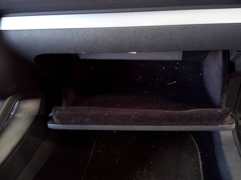 Recambio de guantera para volkswagen scirocco (137) 1.4 tsi (118kw) referencia OEM IAM   