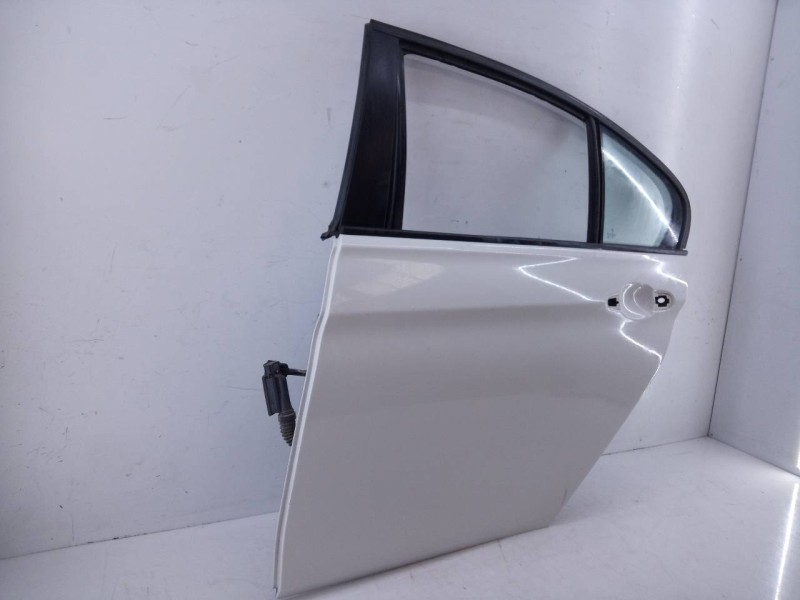 Recambio de puerta trasera izquierda para bmw serie 3 lim. (f30) 316d referencia OEM IAM   E4-A3-10