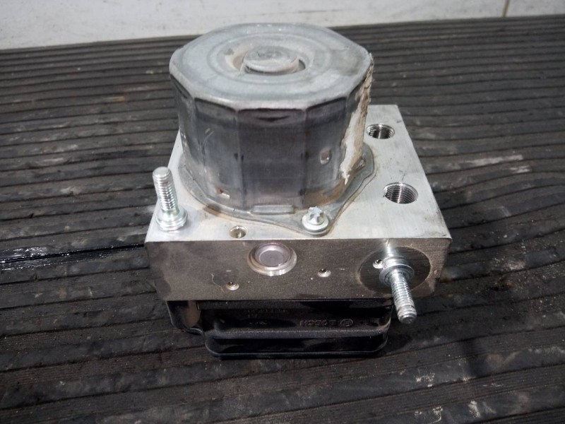 Recambio de abs para renault kadjar life referencia OEM IAM 476601356R 0265956527 P3-A8-4-4