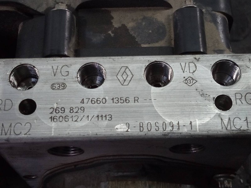 Recambio de abs para renault kadjar life referencia OEM IAM 476601356R 0265956527 P3-A8-4-4