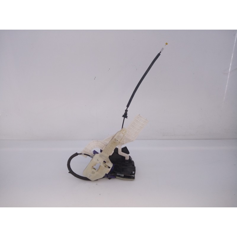 Recambio de cerradura puerta trasera derecha para kia carens ( ) drive referencia OEM IAM 81420A4030  E2-B5-45-1