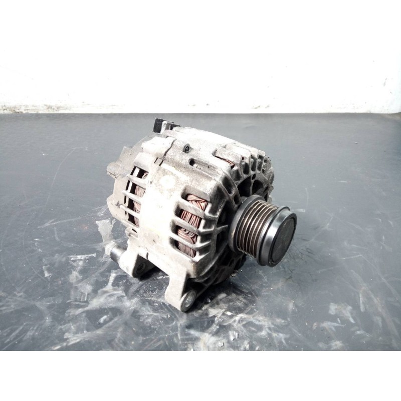 Recambio de alternador para ford focus lim. (cb8) titanium referencia OEM IAM AV6N10300GC 30659390 P3-B5-28-2