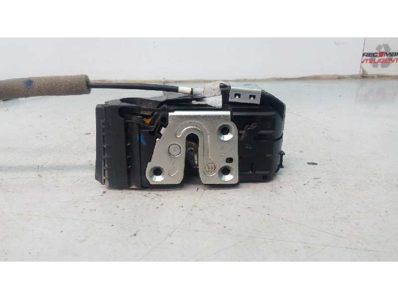 Recambio de cerradura puerta delantera derecha para renault kadjar life referencia OEM IAM 61556316  E1-A1-24-1