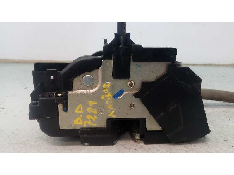 Recambio de cerradura puerta delantera derecha para renault kadjar life referencia OEM IAM 61556316  E1-A1-24-1