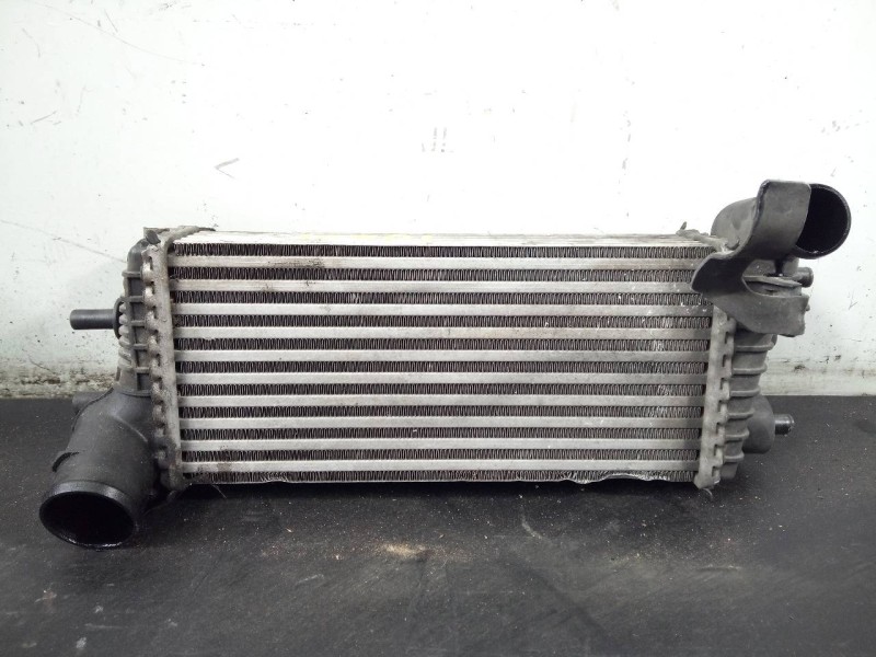 Recambio de intercooler para ford focus lim. (cb8) titanium referencia OEM IAM BV61-9L440-CE FCC7A P2-A11-12