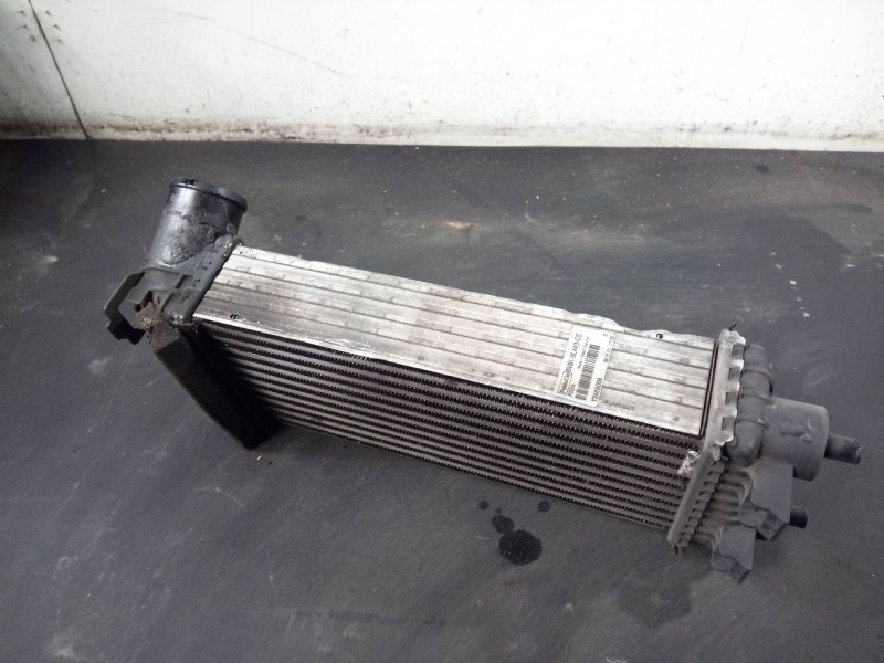 Recambio de intercooler para ford focus lim. (cb8) titanium referencia OEM IAM BV61-9L440-CE FCC7A P2-A11-12