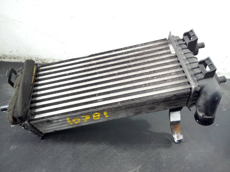 Recambio de intercooler para ford focus lim. (cb8) titanium referencia OEM IAM BV61-9L440-CE FCC7A P2-A11-12