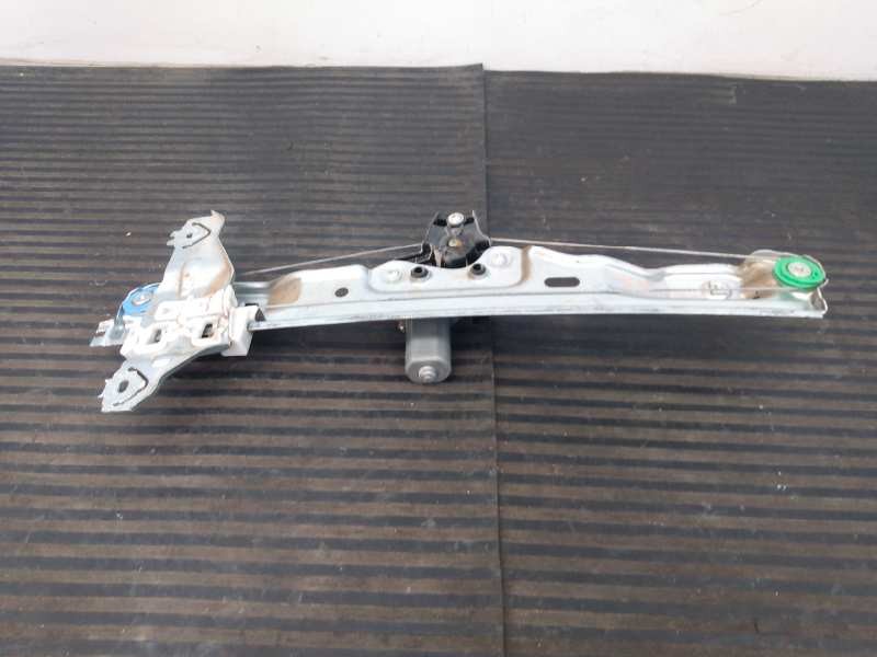 Recambio de elevalunas trasero derecho para renault kadjar life referencia OEM IAM 827004EA0A  E1-A1-40-1