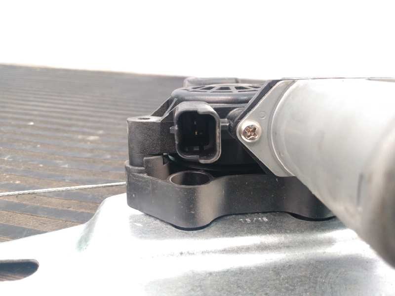 Recambio de elevalunas trasero derecho para renault kadjar life referencia OEM IAM 827004EA0A  E1-A1-40-1