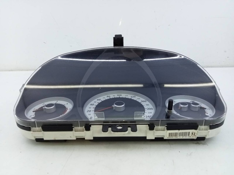 Recambio de cuadro instrumentos para kia cee´d active referencia OEM IAM 940031H130  E3-A3-25-3