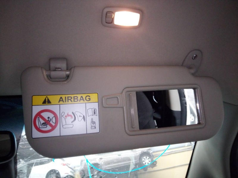 Recambio de parasol derecho para kia carens ( ) drive referencia OEM IAM   