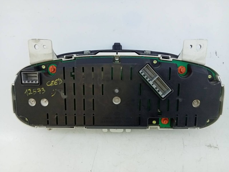 Recambio de cuadro instrumentos para kia cee´d active referencia OEM IAM 940031H130  E3-A3-25-3