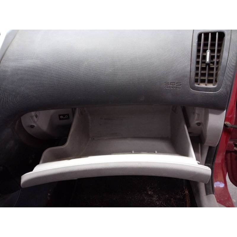 Recambio de guantera para kia cee´d active referencia OEM IAM   