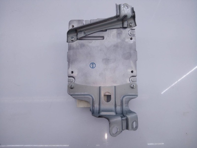 Recambio de centralita asd para toyota prius (nhw30) advance referencia OEM IAM 8965047260 JL501001981 E3-B2-14-1