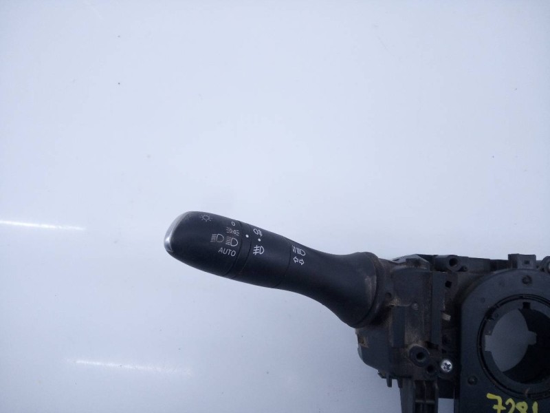 Recambio de mando intermitentes para renault kadjar life referencia OEM IAM 255678341R  E2-A1-44-3