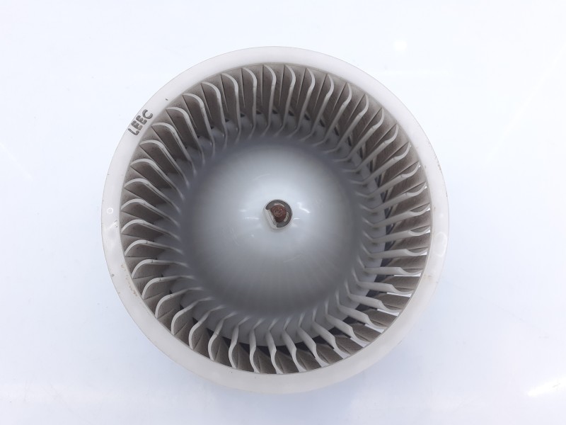 Recambio de ventilador calefaccion para kia carens ( ) drive referencia OEM IAM F00S3B2474  E3-A3-8-2