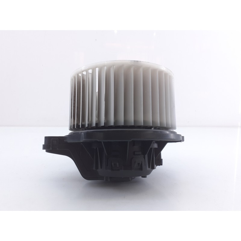 Recambio de ventilador calefaccion para kia carens ( ) drive referencia OEM IAM F00S3B2474  E3-A3-8-2