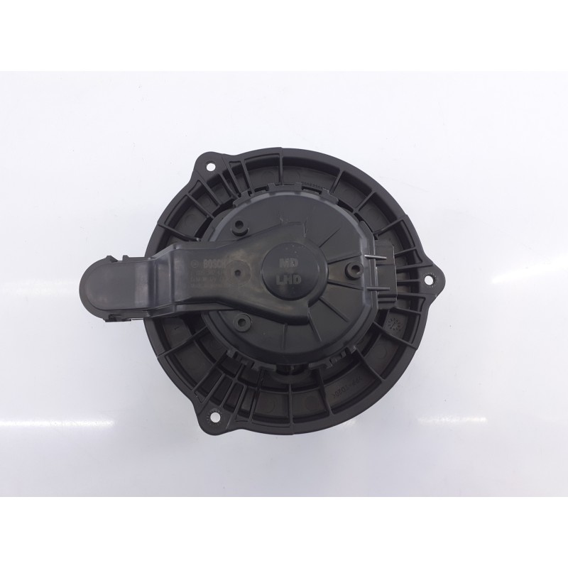 Recambio de ventilador calefaccion para kia carens ( ) drive referencia OEM IAM F00S3B2474  E3-A3-8-2