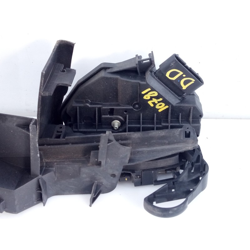 Recambio de cerradura puerta delantera derecha para ford focus lim. (cb8) titanium referencia OEM IAM BM5AA21812BC BM51A219A64AF
