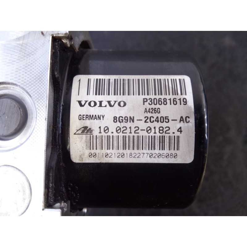 Recambio de abs para volvo xc60 momentum drive referencia OEM IAM P30681619 8G9N2C405AC P3-B8-17-2
