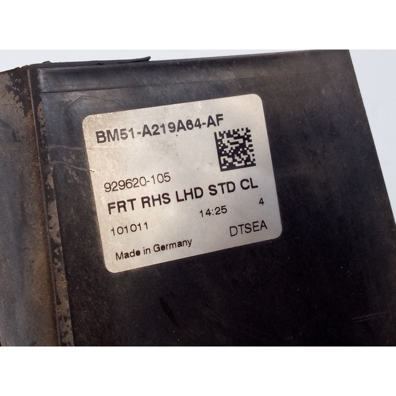 Recambio de cerradura puerta delantera derecha para ford focus lim. (cb8) titanium referencia OEM IAM BM5AA21812BC BM51A219A64AF