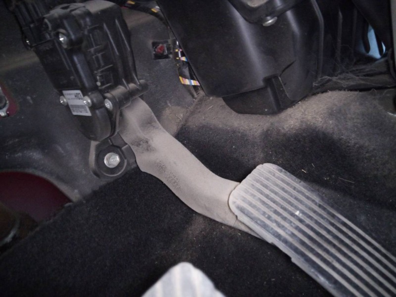 Recambio de pedal acelerador para kia cee´d active referencia OEM IAM H03  