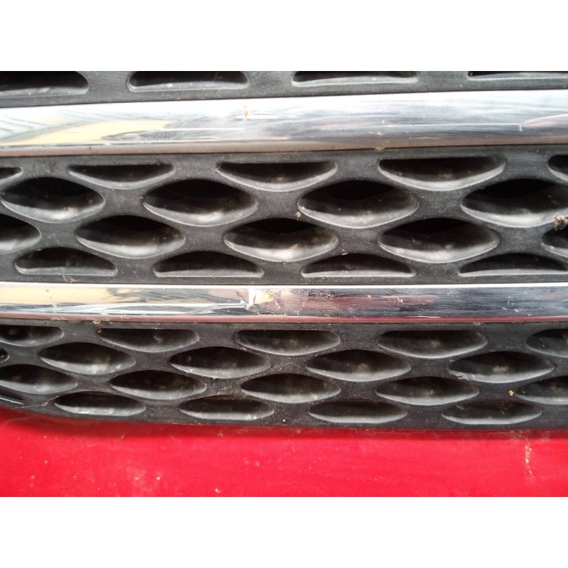 Recambio de rejilla delantera para kia cee´d active referencia OEM IAM   