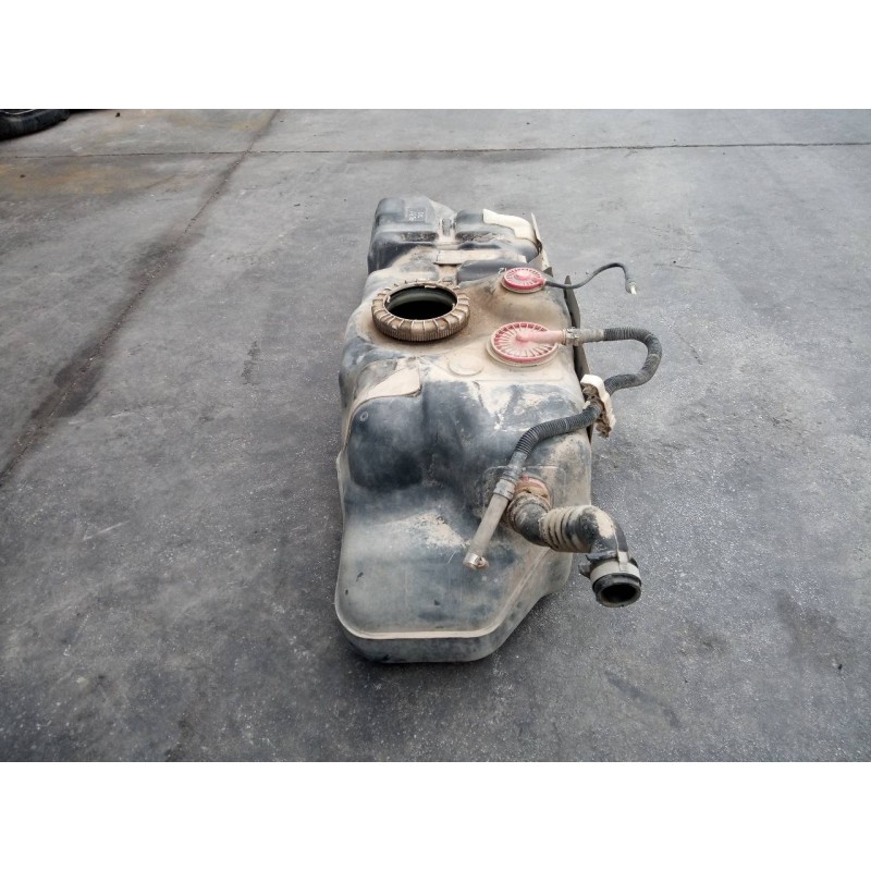 Recambio de deposito combustible para toyota land cruiser (j12) 3.0 d-4d gx referencia OEM IAM   