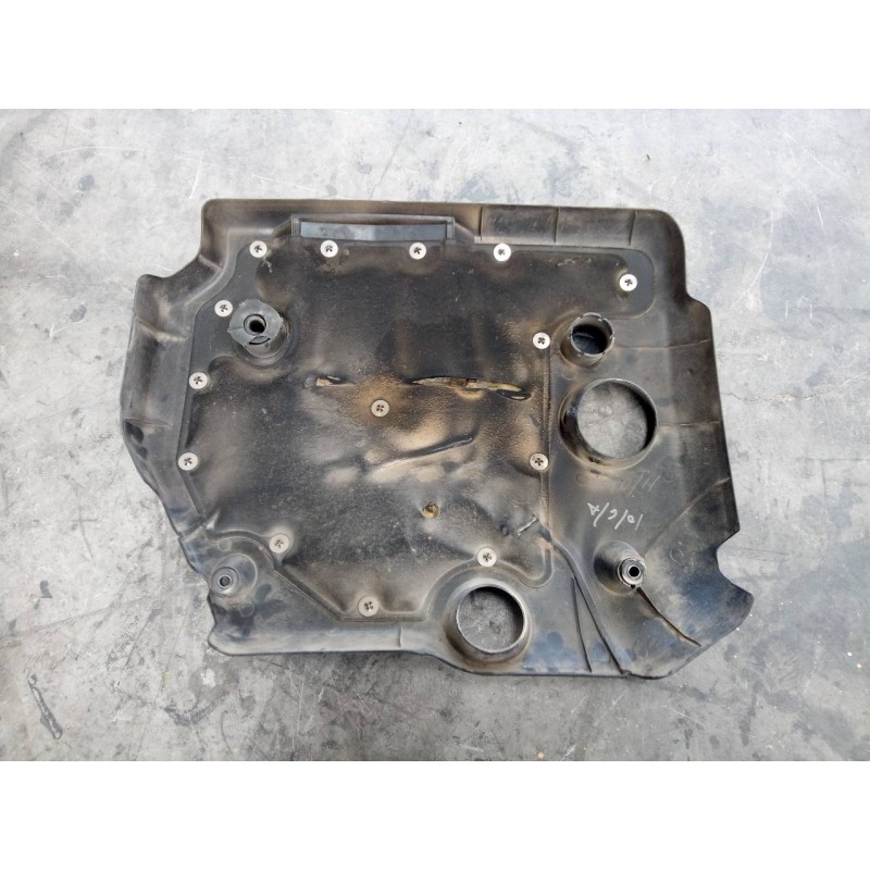 Recambio de tapa motor para kia cee´d active referencia OEM IAM   