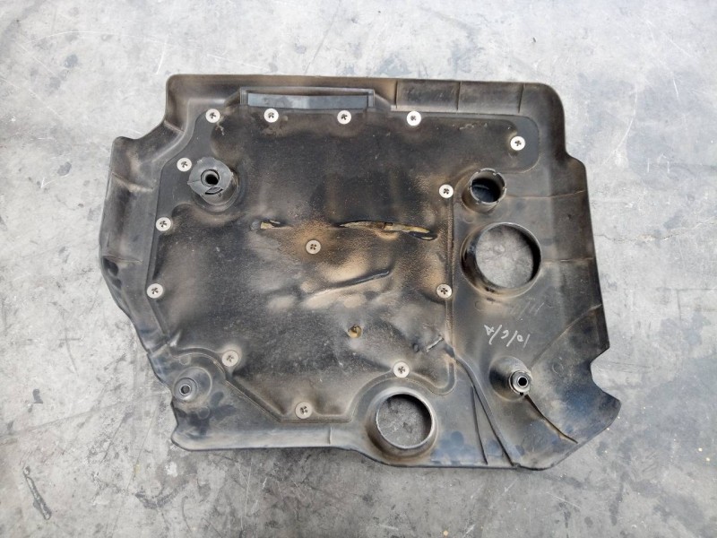 Recambio de tapa motor para kia cee´d active referencia OEM IAM   