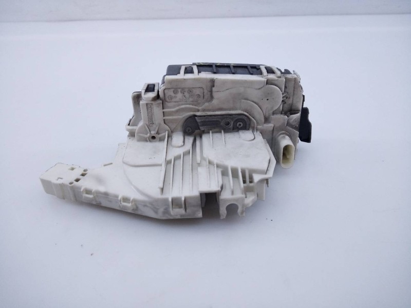 Recambio de cerradura puerta delantera derecha para mercedes-benz clase e (w212) lim. e 220 bluetec (212.001) referencia OEM IAM