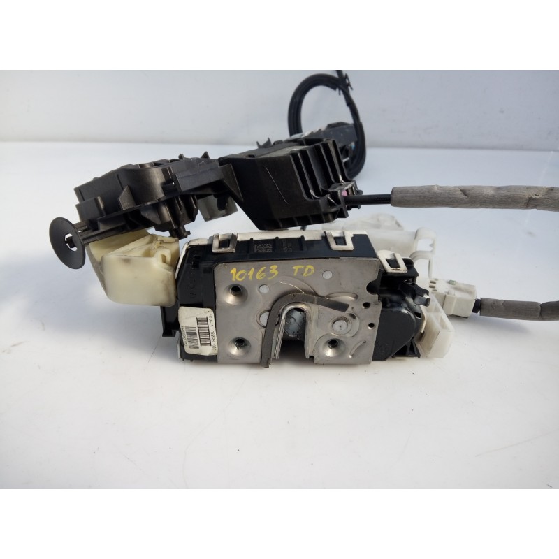 Recambio de cerradura puerta trasera derecha para mercedes-benz clase e (w212) lim. e 220 bluetec (212.001) referencia OEM IAM A