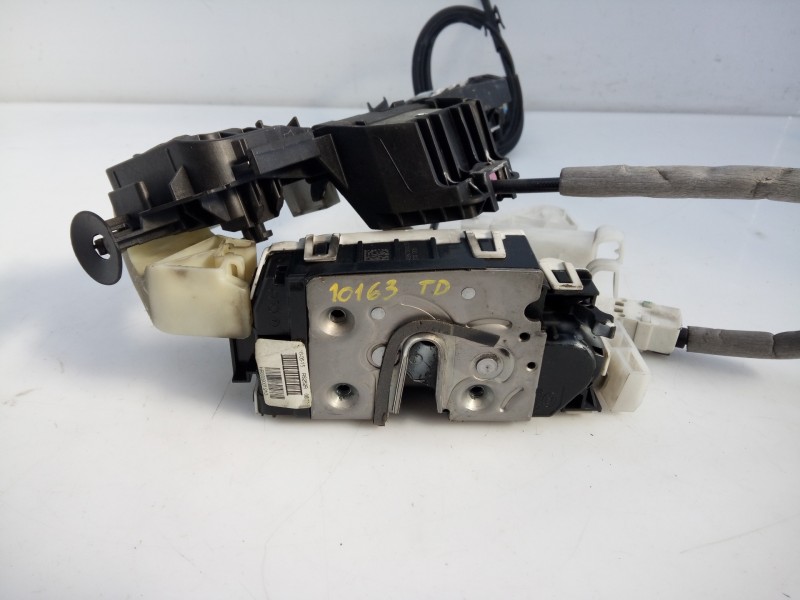 Recambio de cerradura puerta trasera derecha para mercedes-benz clase e (w212) lim. e 220 bluetec (212.001) referencia OEM IAM A