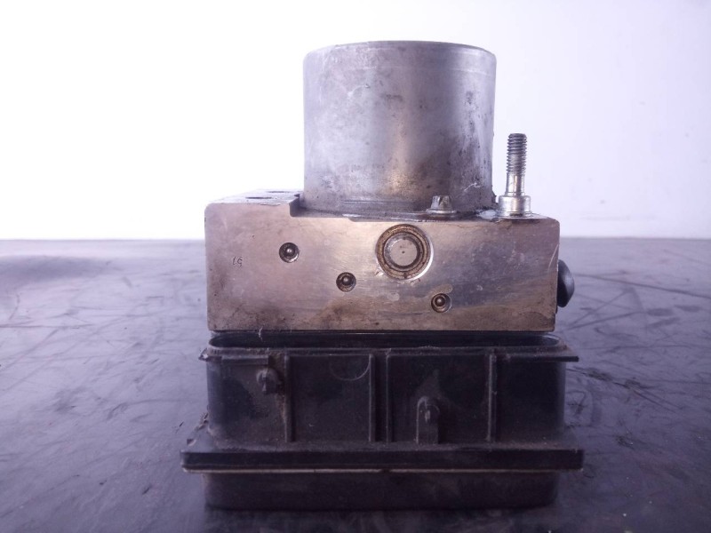 Recambio de abs para kia cee´d active referencia OEM IAM 589201H600 0265235330 P3-B8-17-3