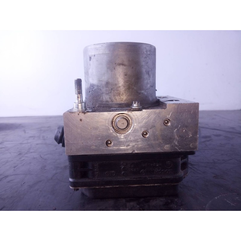 Recambio de abs para kia cee´d active referencia OEM IAM 589201H600 0265235330 P3-B8-17-3