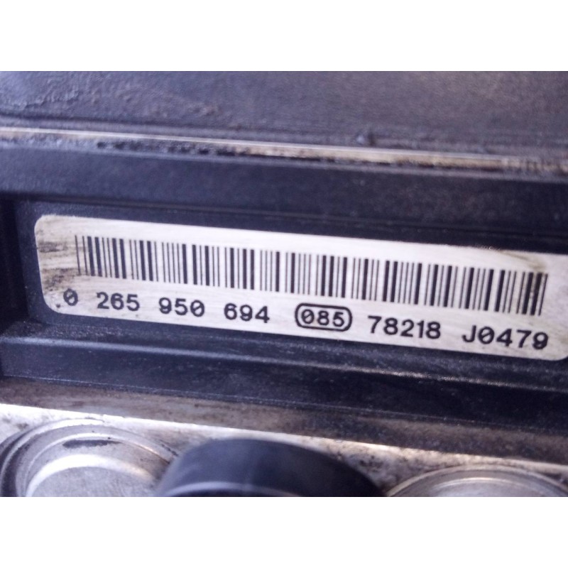 Recambio de abs para kia cee´d active referencia OEM IAM 589201H600 0265235330 P3-B8-17-3